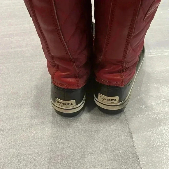 [8.5]Sorel Tofino Joan of Arc Waterproof Insulated Boot Red Faux  Fur Trim - Picture 5 of 13